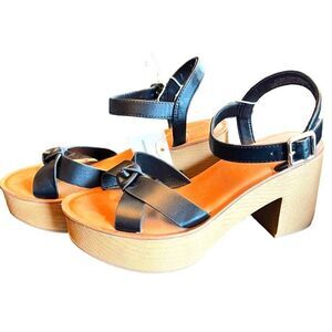 Universal Thread Memory Foam Platform‎ Sandals NWT Size 8